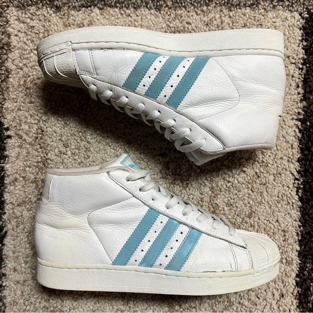 Adidas Pro Model 2002 - Picture 5 of 9
